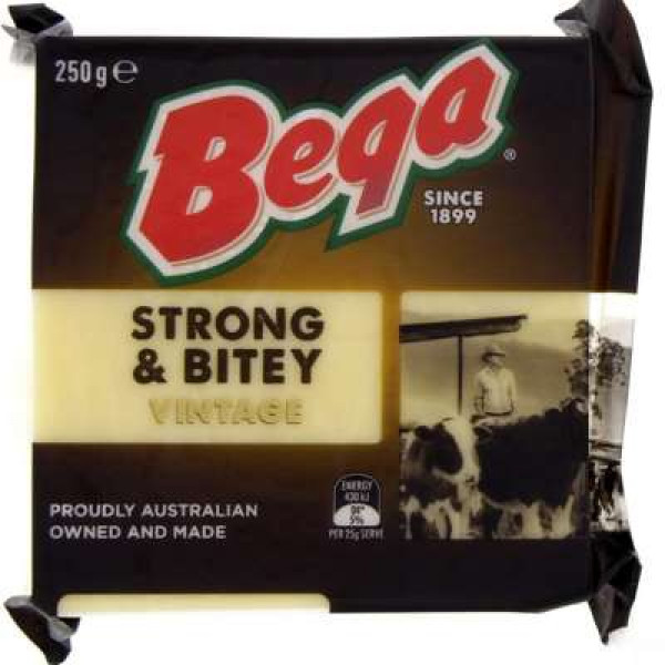 BEGA STRONG &BITEY CHEDDAR CHEESE 250GM